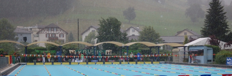 Pilatuscup 2009 des SVK im Freibad Kleinfeld in Kriens bei Regen